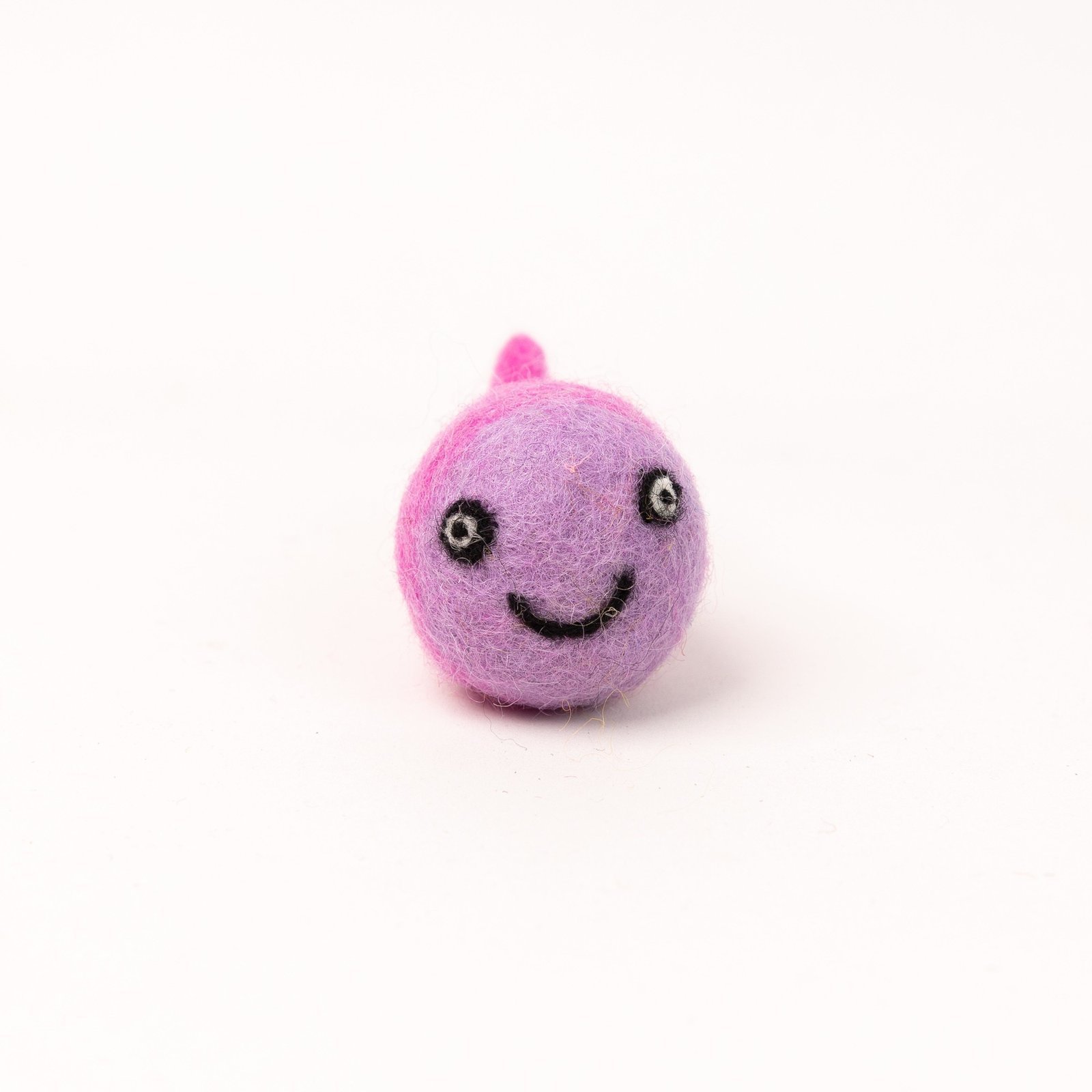 Pink Felt Fish Cat Toy - Image 4
